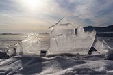хрустальный лёд Байкала