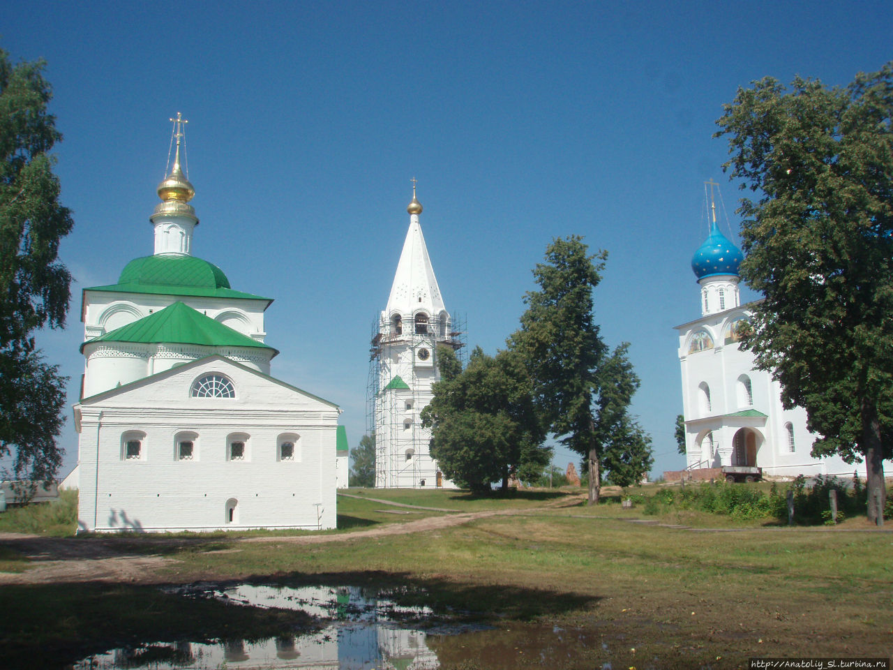 Фролищи нижегородская область. Флорищи Нижегородской области монастырь. Фролищи монастырь. Фролищенская пустынь монастырь. Фролищенский монастырь Нижегородской области.
