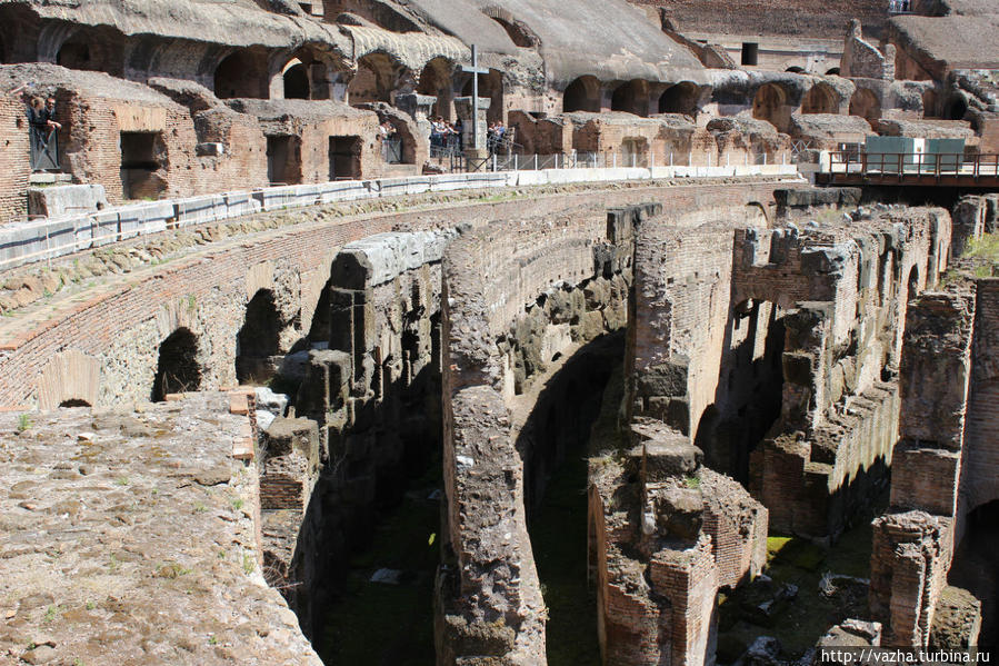 Колизей, вид изнутри. Рим, Италия