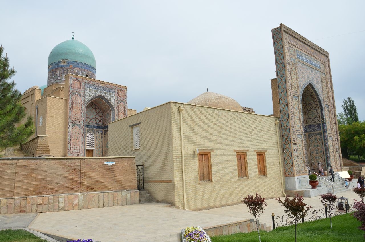 Мемориальный комплекс Шахи Зинда. Самарканд. Узбекистан
