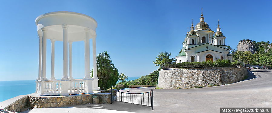 Ореанда , храм Святого Архистратига Михаила Республика Крым, Россия
