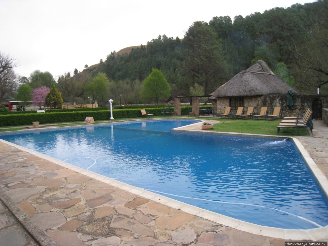 Отель Drakensberg Gardens Golf & Spa Resort 3* Ховик, ЮАР