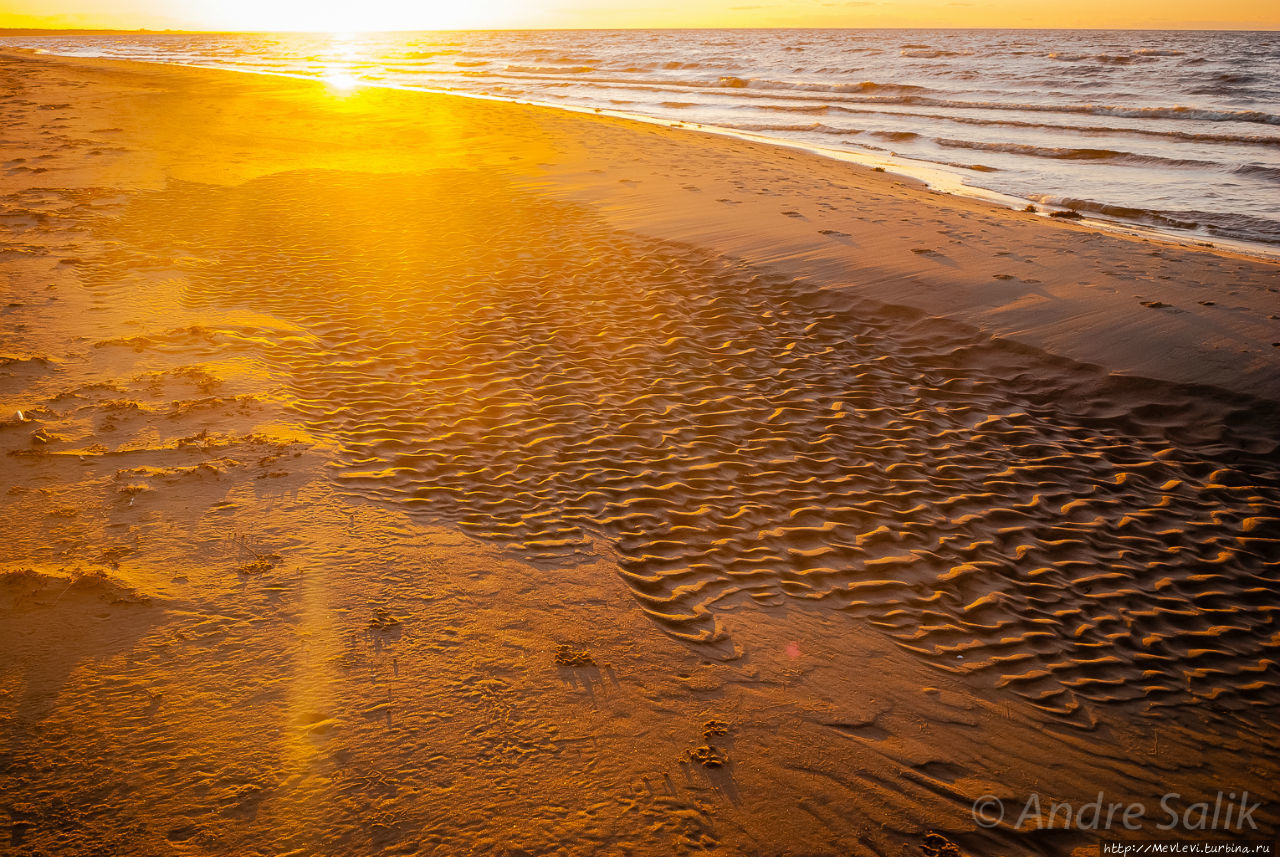 Волшебство на закате в дюнах Рига, Латвия