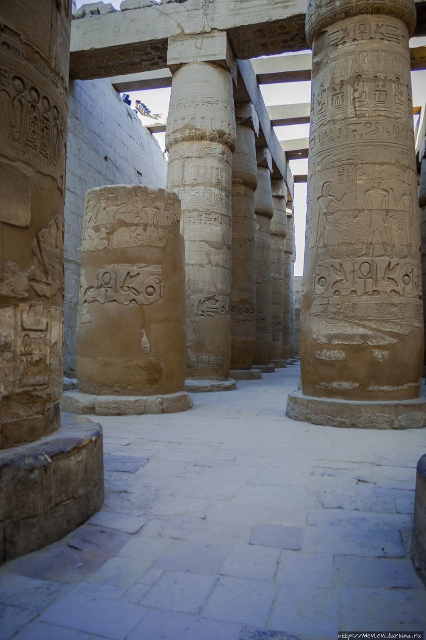Грандиозный, величественный Храмовый комплекс Амона-Ра Луксор, Египет