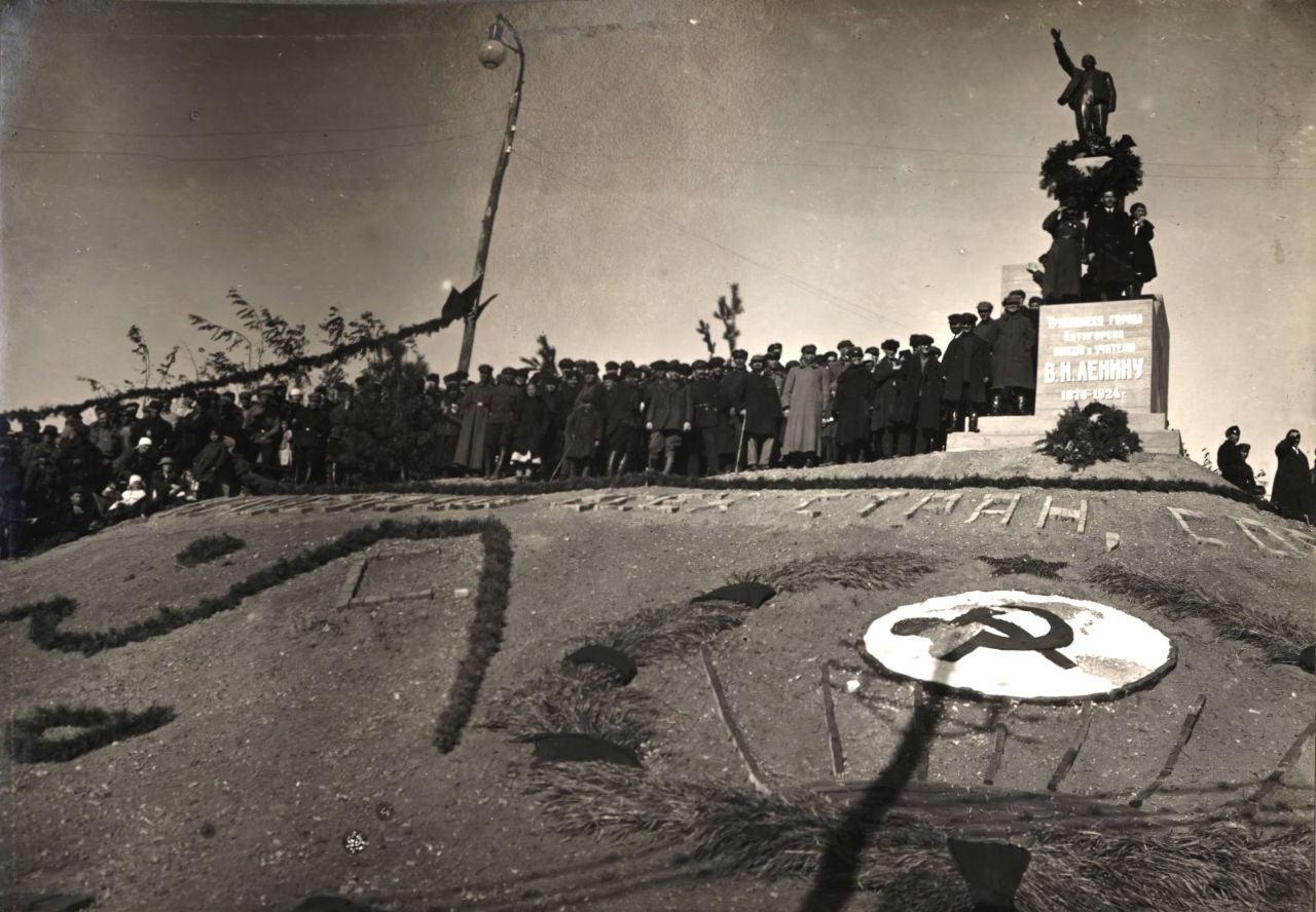 Открытие памятника В.И. Л