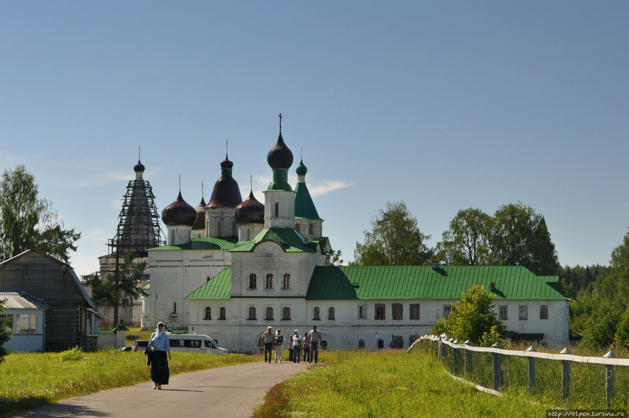 Церковь Дмитрия Солунского Ломоносово