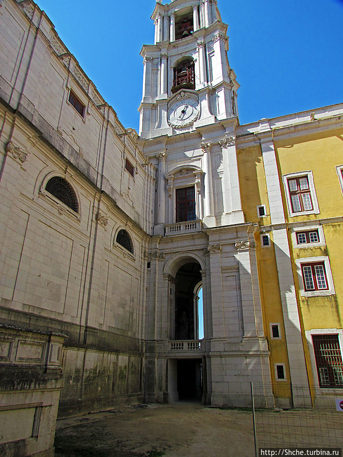 Ничего себе базилика... дворца-монастыря Мафры Мафра, Португалия