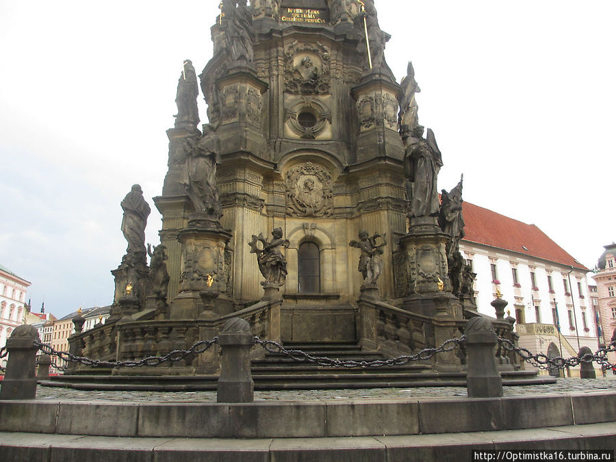 Колонна Святой Троицы Оломоуц, Чехия