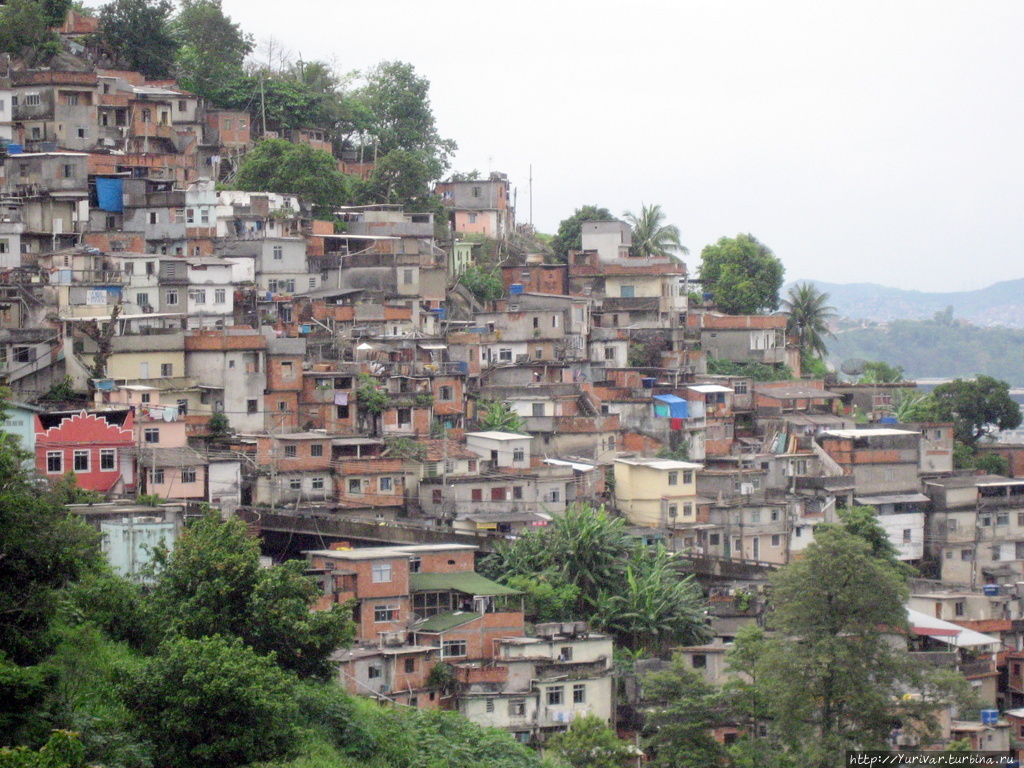 Фавелы бедняков Рио-де-Жанейро, Бразилия