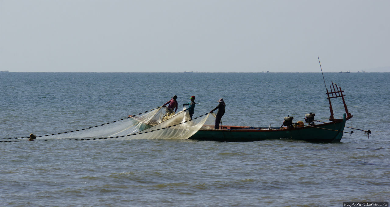 А днем  на рыбаков Каеп, Камбоджа