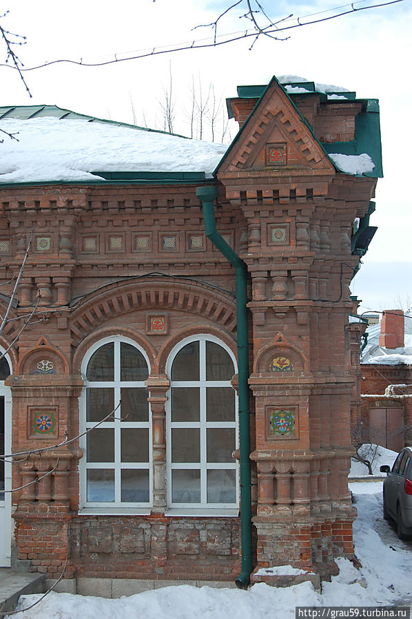 Здание больницы Д.С.Поздеевой Саратов, Россия