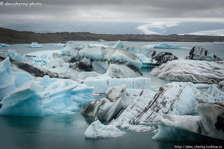 Полосатые льды Йёкюльсаурлоун ледниковая лагуна, Исландия