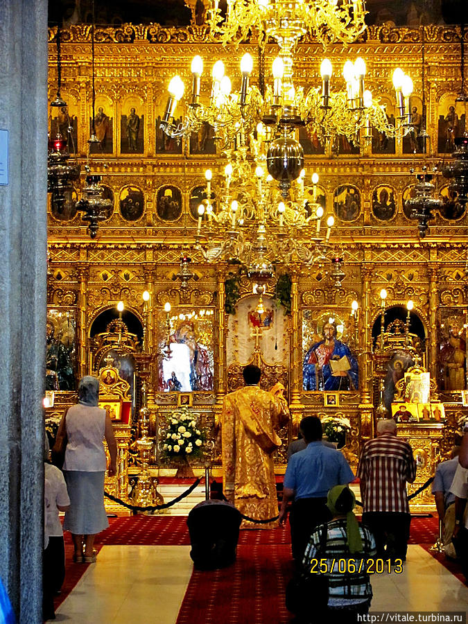 Митрополия Бухарест, Румыния