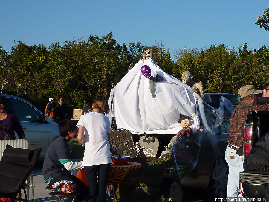 Праздник Хеллоуин для детей в Шугарленде Хьюстон, CША