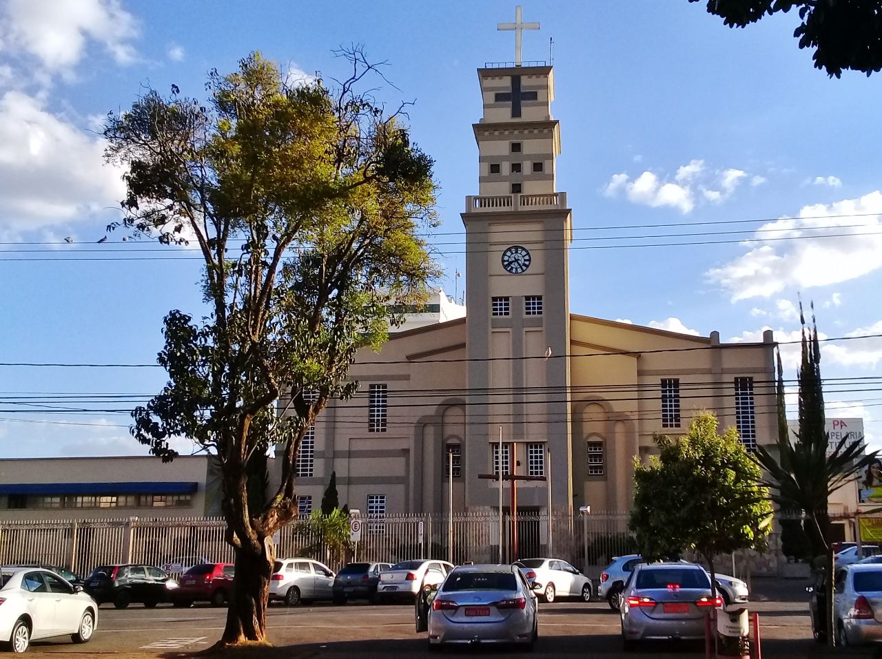 Кафедральная церковь и площадь Христа Спасителя / Catedral e praça do Senhor Bom Jesus da Lapa