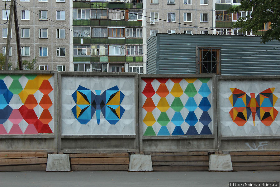 Яркое граффити на улицах Перми Пермь, Россия