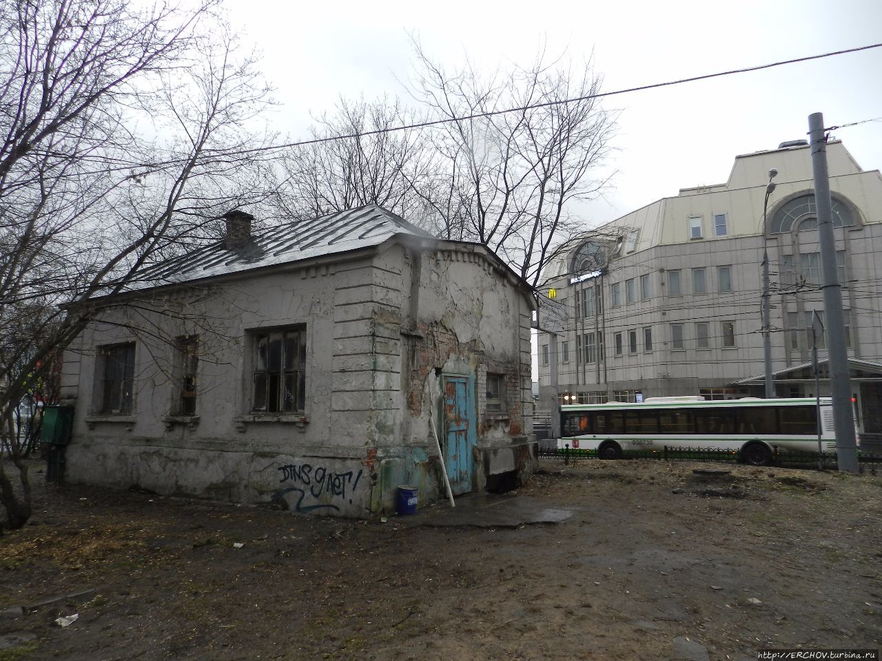 Памятники и монументы на ул. 1905 года Москва (город - регион), Россия