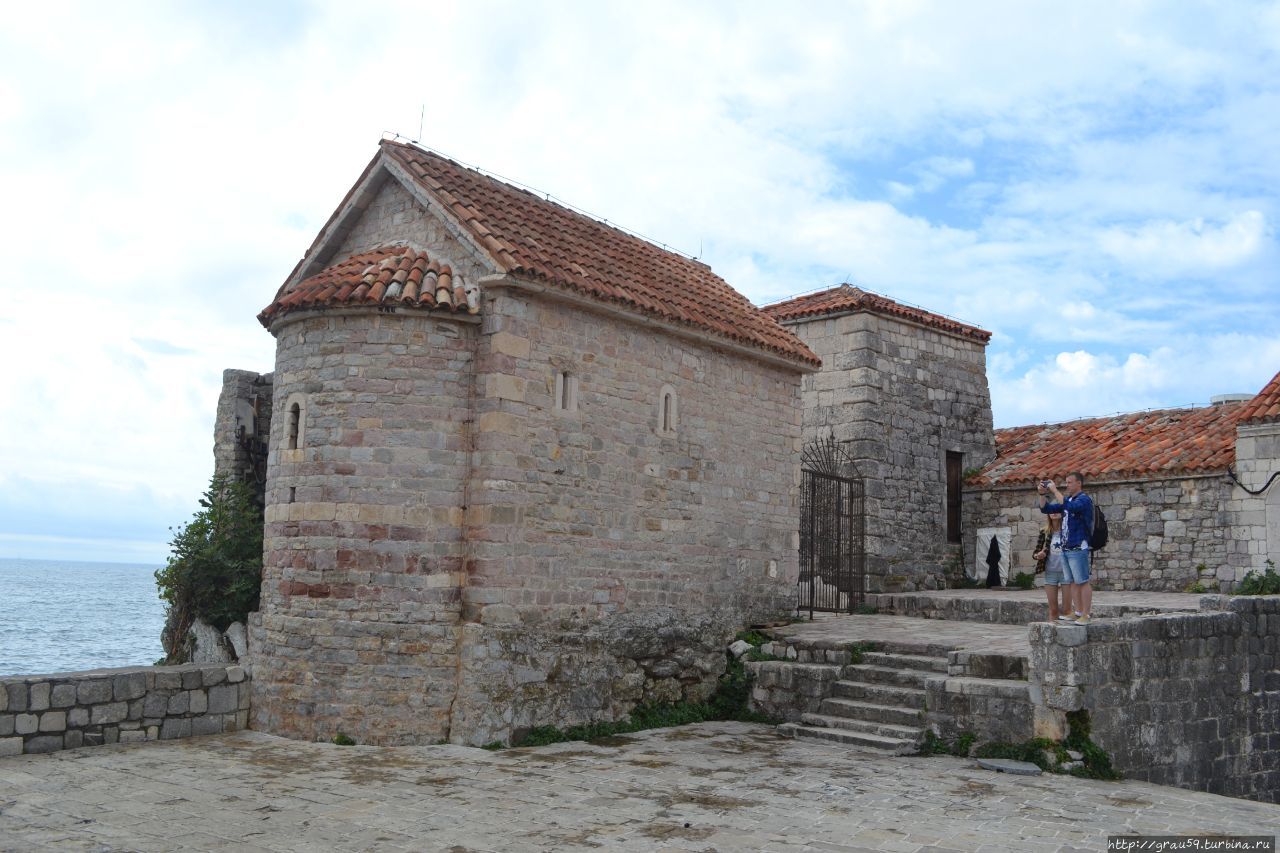 Церковь Святого Саввы Освященного Будва, Черногория
