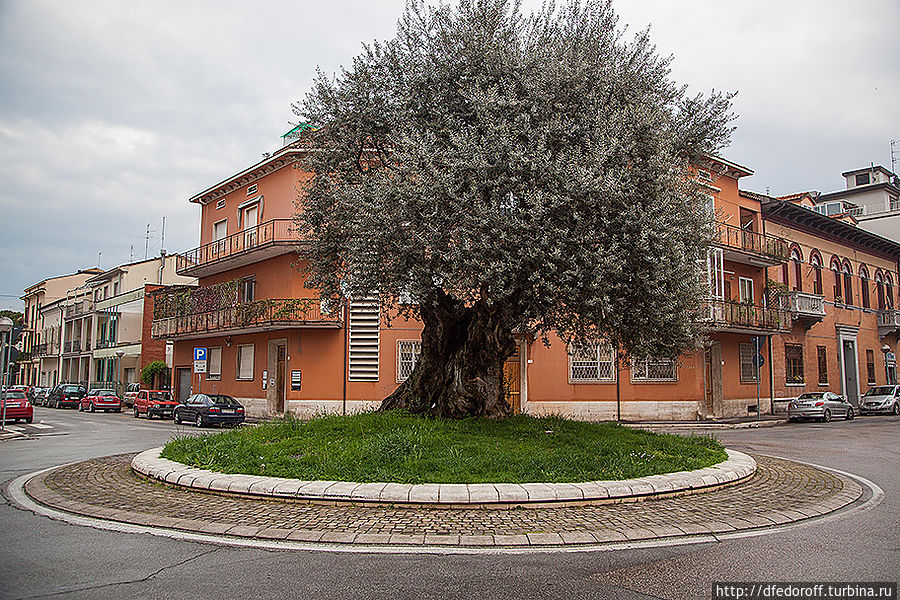 Прогулка по Римини, Италия Римини, Италия