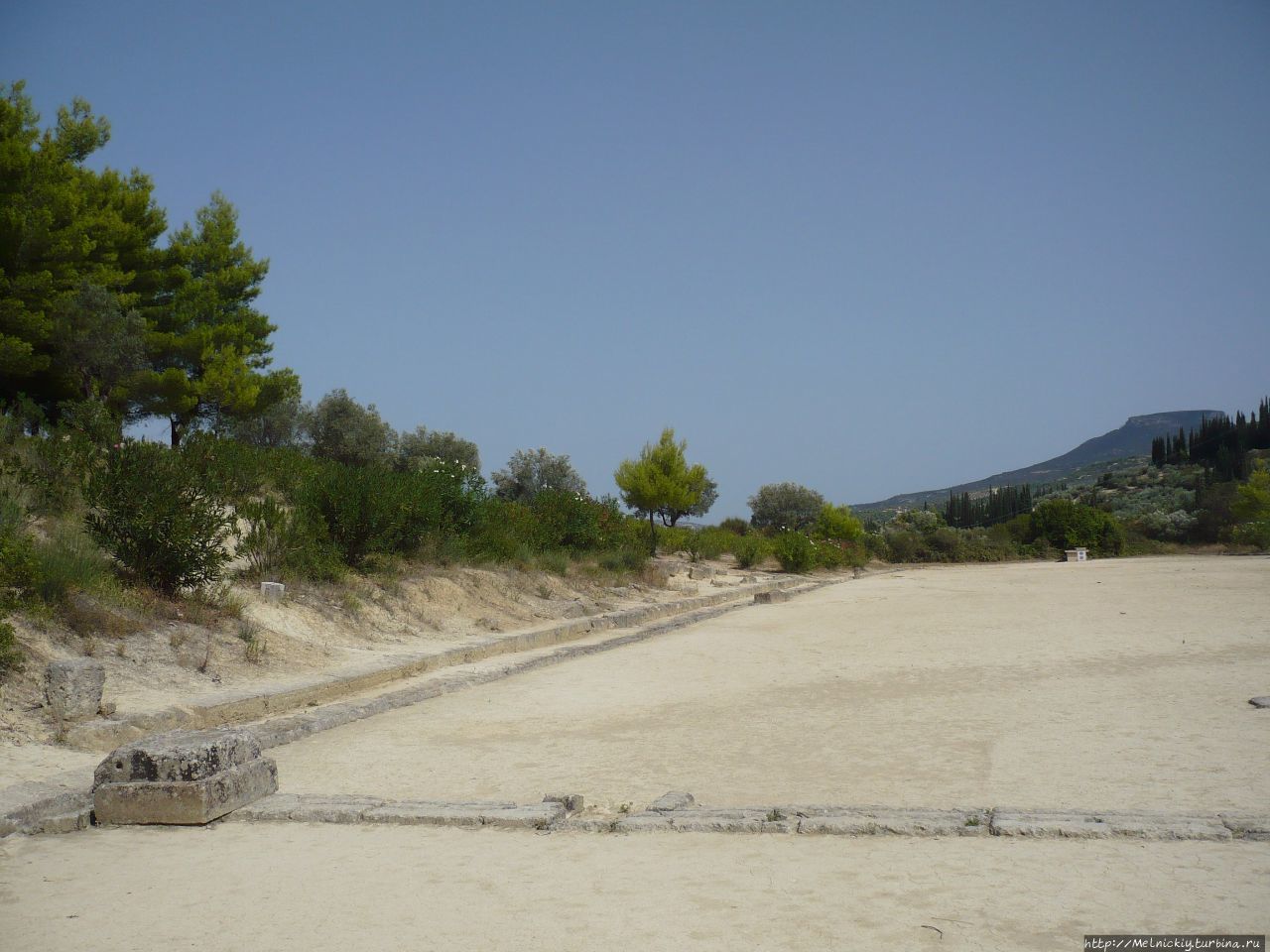 Стадион, основанный Гераклом Немея, Греция
