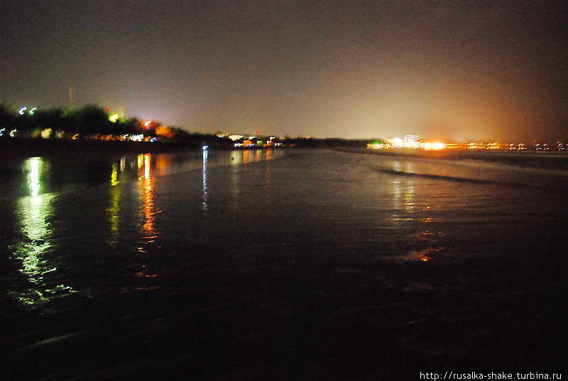 Ночной пляж Куты Кута, Индонезия