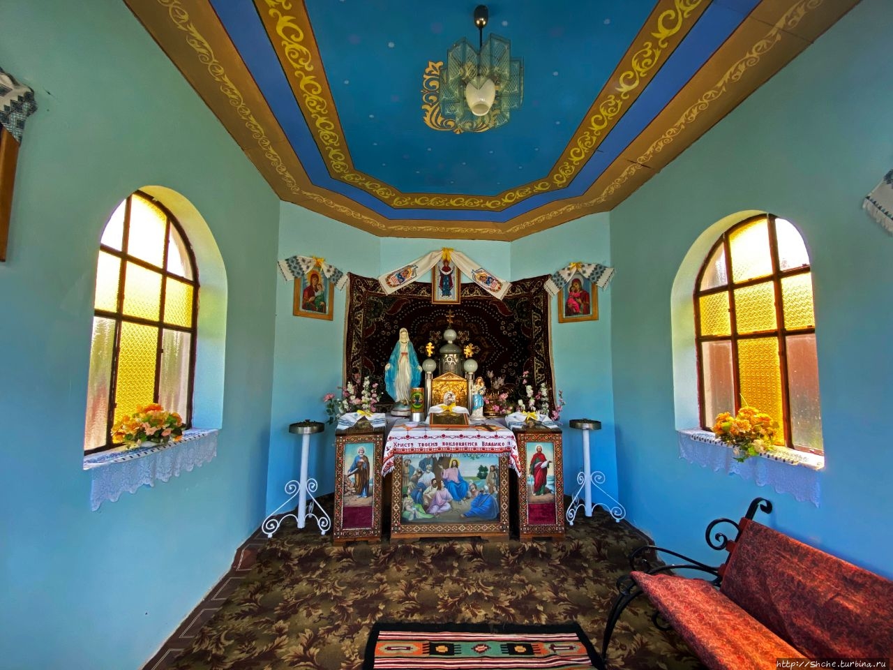 Церковь Покрова Пресвятой Богородицы Угринов, Украина