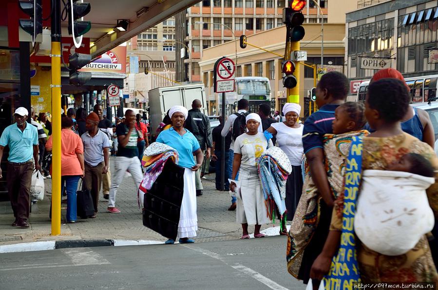 На улицах Йоханнесбурга Йоханнесбург, ЮАР