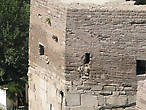 Остатки римских укреплений в стене