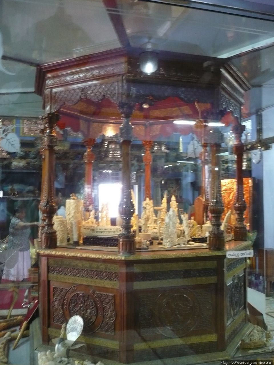 Храм Гангарамая