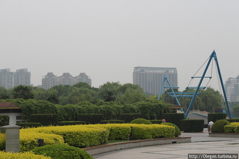Зелёное упоение города небоскрёбов Шанхай, Китай