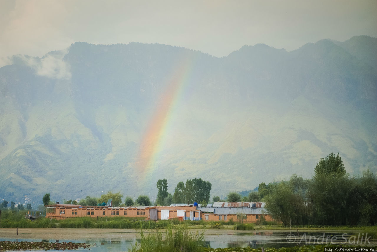 Радуга завета Шринагар, Индия