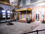 Приемный зал султана в гареме
