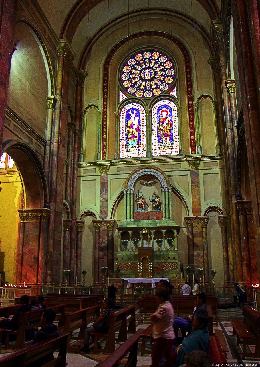 Кафедральный собор Непорочного Зачатия Санта-Ана-де-лос-Риос-де-Куэнка, Эквадор