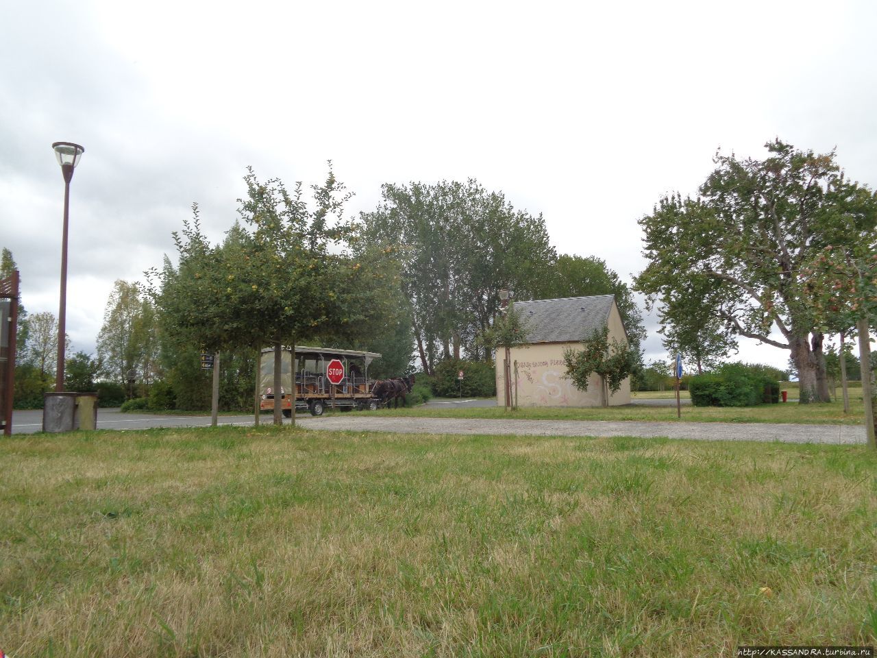 Яблоки в Мон-Сен-Мишель Мон-Сен-Мишель, Франция