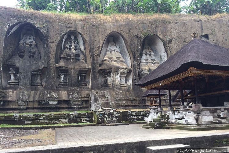 Gunung Kawi (Tampaksiring) — храм скальных гробниц. Фото из интернета
