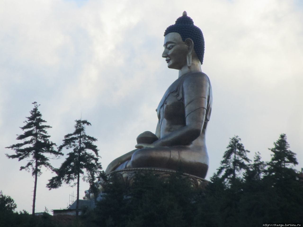 Статуя Будды Дорденма Тхимпху, Бутан