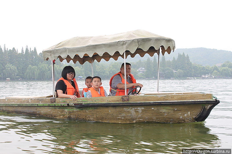 Живущие у Западного озера Ханчжоу, Китай