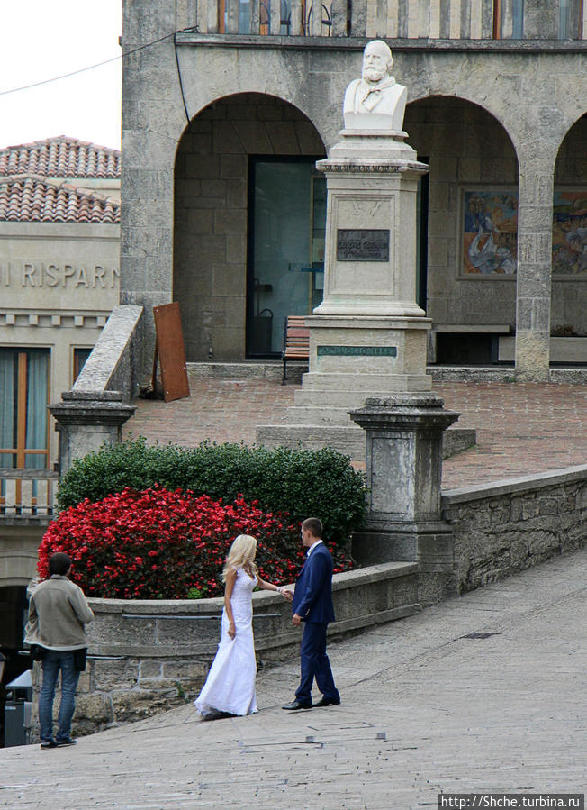 Люблю рассматривать чужих невест... На улочках Сан-Марино Сан-Марино, Сан-Марино