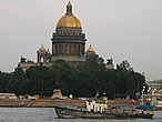 Вид на Исаакиевский собор с Василевского острова.