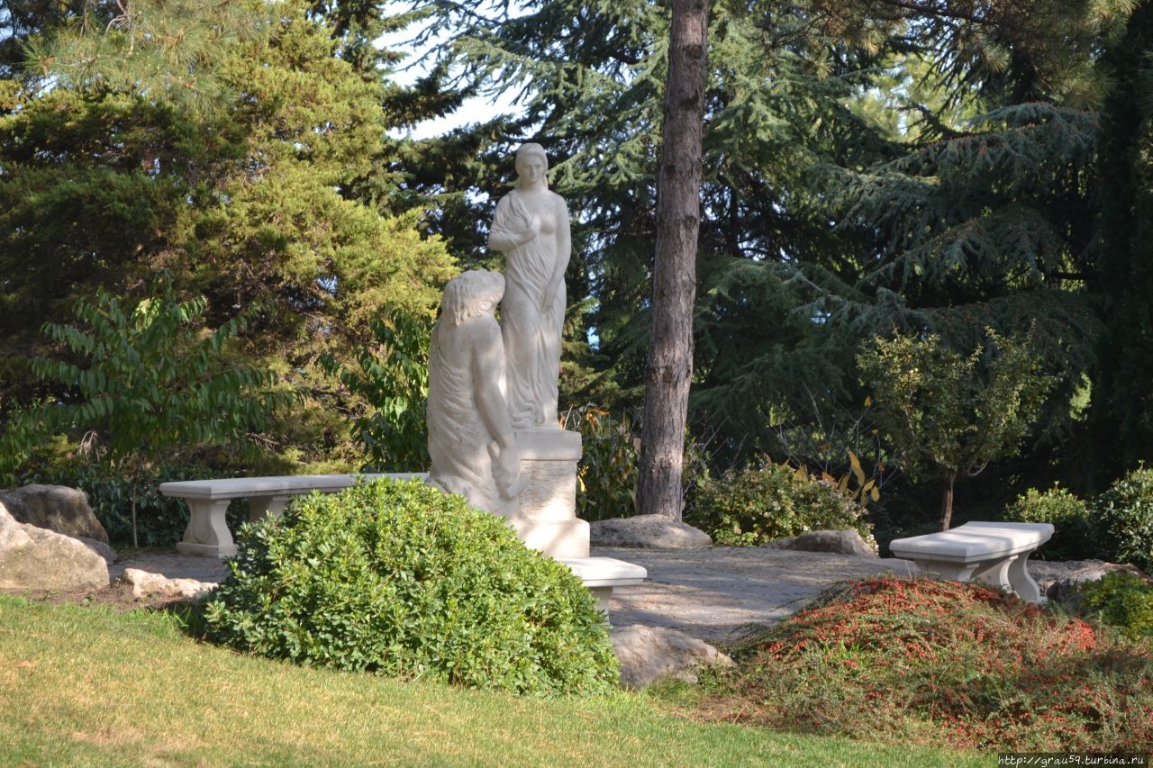 Скульптура Пигмалион и Галатея Партенит, Россия