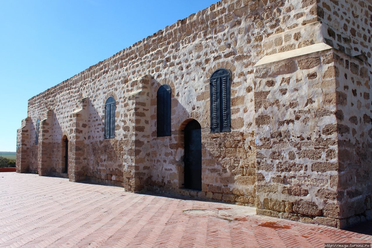 Крепость Патиш Офаким, Израиль
