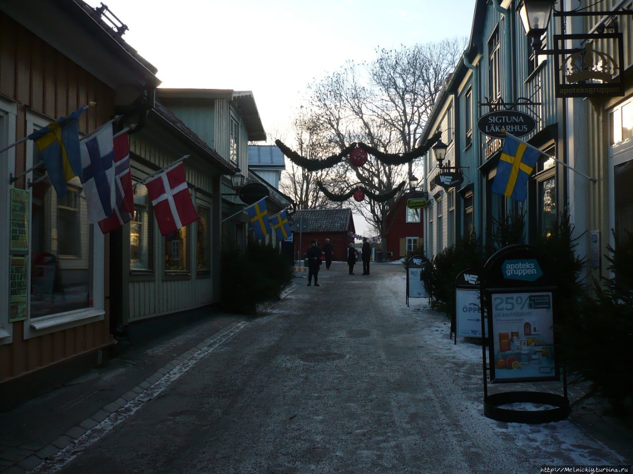 Небольшая прогулка по тысячелетнему городку Сигтуна, Швеция