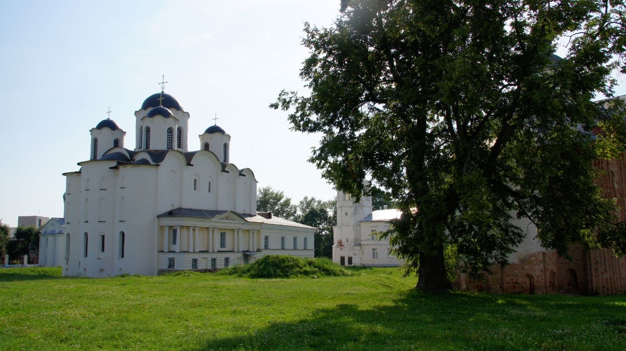 Никольский собор на Ярославовом дворище Великий Новгород, Россия