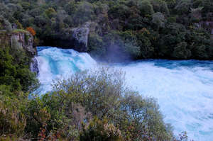 Водопад Huka Falls