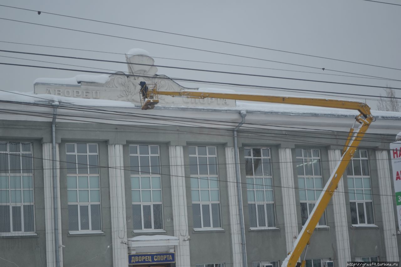 Саратов. Через день после обильного снегопада Саратов, Россия Саратов. Через день после обильного снегопада Саратов, Россия